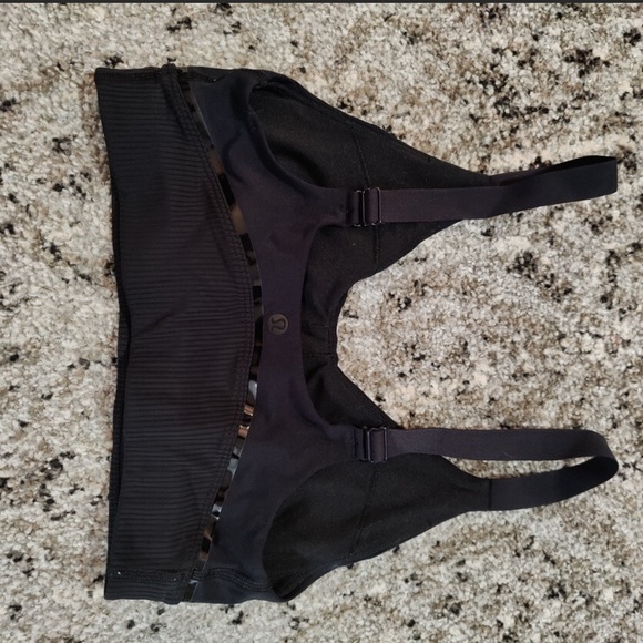 Lululemon bra - Picture 2 of 2